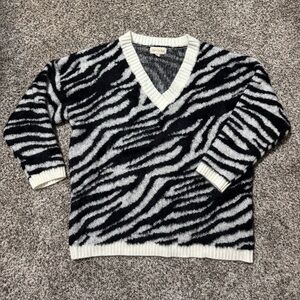 Vanilla Bay Black and White V-Neck Sweater